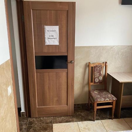 Домашній Затишок Vandrarhem Stryj Exteriör bild