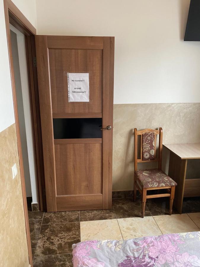 Домашній Затишок Vandrarhem Stryj Exteriör bild